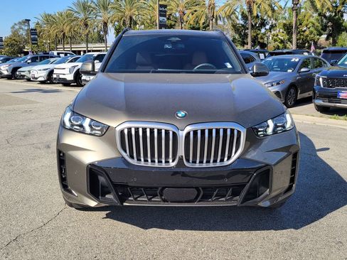 Used 2026 BMW X5 sDrive40i w/ M Sport Package RWD image 5