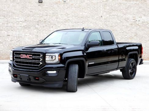Used 2019 GMC Sierra 1500 Limited Elevation w/ Elevation Edition image 14