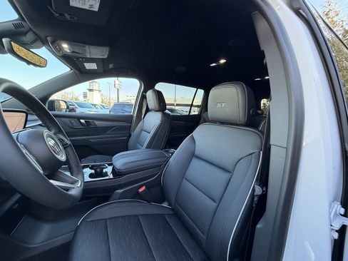 New 2026 Buick Enclave Sport Touring w/ Power Package image 10