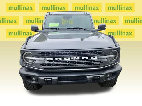 Used 2023 Ford Bronco Badlands w/ Sasquatch Package AWD/4WD image 8