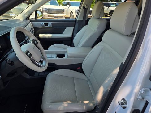 Used 2024 Hyundai Santa Fe SEL FWD image 22