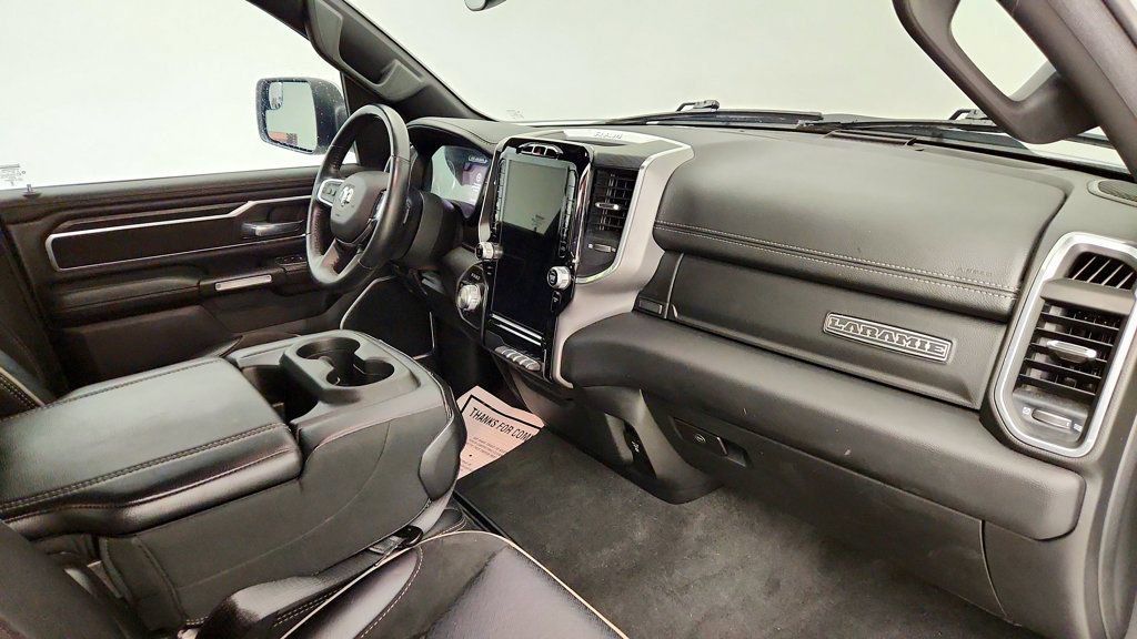 Used 2023 RAM 1500 Laramie AWD/4WD image 25