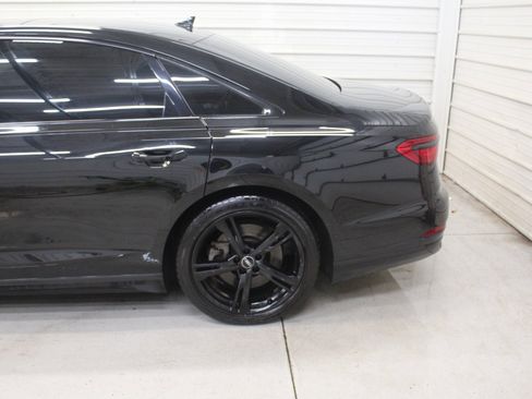 Used 2019 Audi A8 L 3.0T w/ Luxury Package image 8
