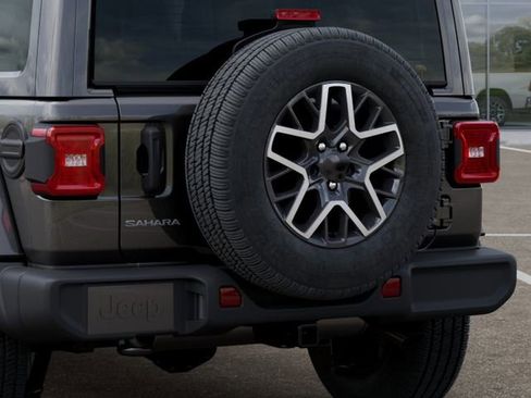 New 2026 Jeep Wrangler Unlimited Sahara AWD/4WD image 14