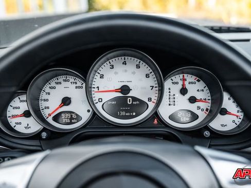 Used 2008 Porsche 911 Carrera S image 9