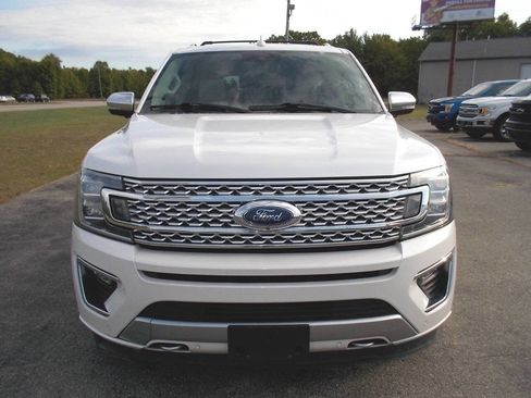 Used 2019 Ford Expedition Platinum image 9
