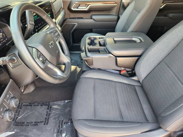 Used 2026 Chevrolet Silverado 1500 RST AWD/4WD image 4