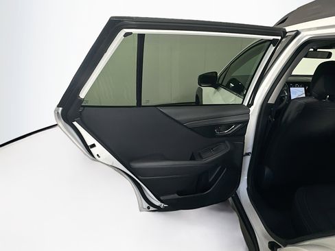 Used 2025 Subaru Outback Premium image 26