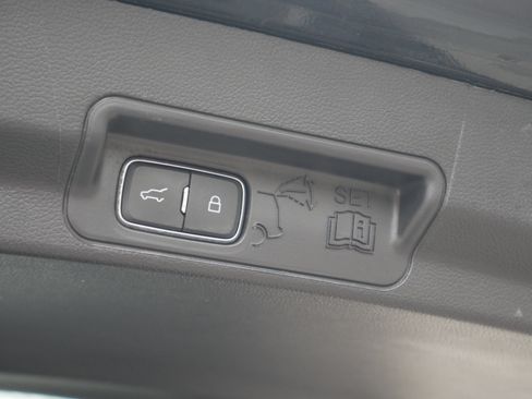 Certified 2021 Ford Explorer ST image 27