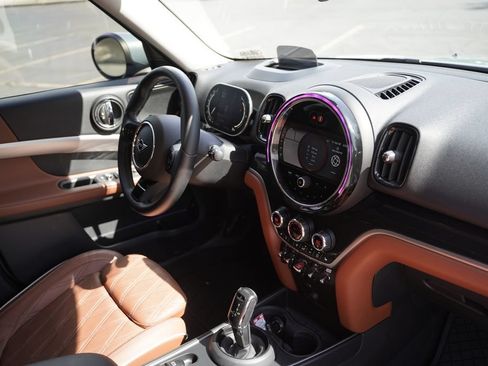 Certified 2024 MINI Cooper Countryman S AWD/4WD image 15