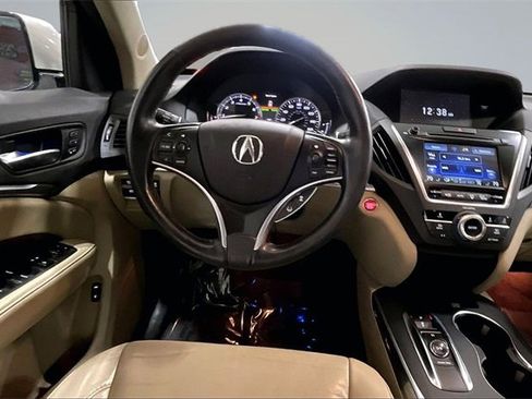 Used 2017 Acura MDX SH-AWD image 5