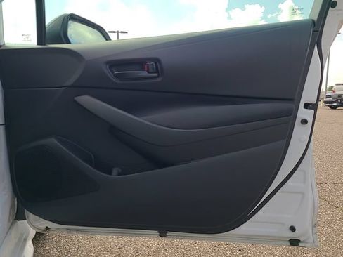 Used 2024 Toyota Corolla LE FWD image 25