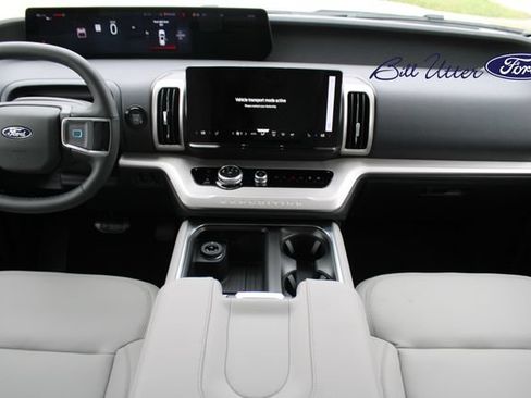 New 2026 Ford Expedition Active RWD image 12