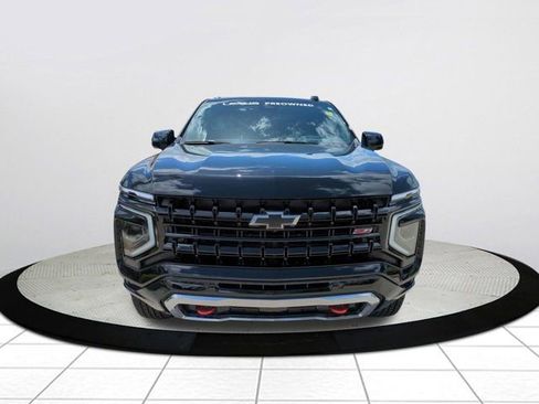 Used 2025 Chevrolet Tahoe Z71 w/ Z71 Off-Road Package image 8