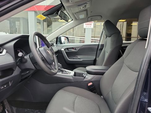 Used 2024 Toyota RAV4 XLE image 15