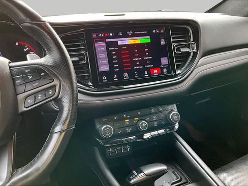 Used 2022 Dodge Durango R/T RWD image 7