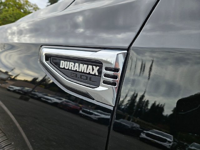 New 2026 GMC Yukon Denali w/ Denali Reserve Package AWD/4WD image 10