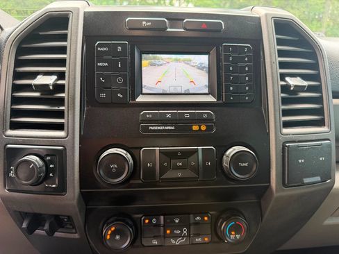 Used 2020 Ford F350 XL w/ Power Equipment Group AWD/4WD image 10