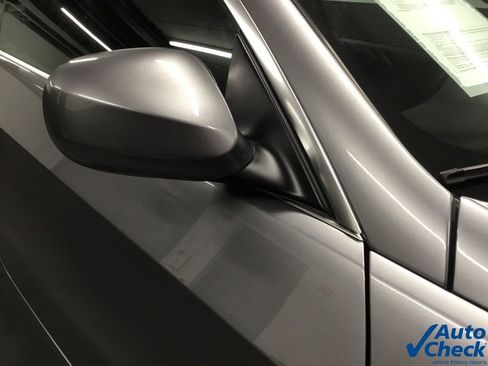 Used 2011 BMW 335i Convertible image 26