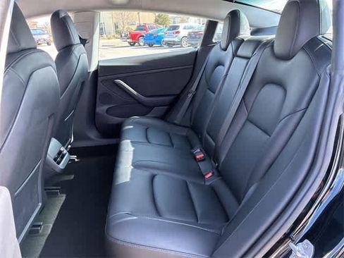 Used 2023 Tesla Model 3 Standard Range image 21
