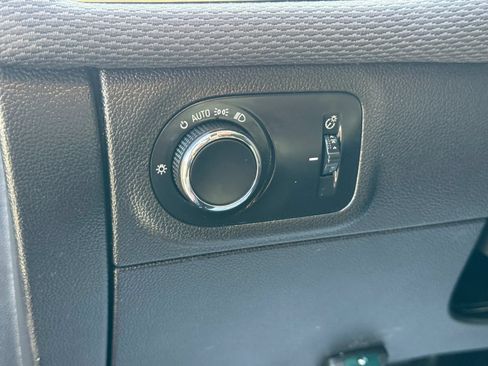Used 2017 Chevrolet Cruze LT FWD image 29