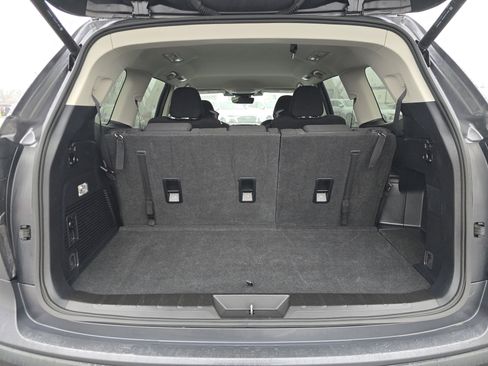 Certified 2024 Subaru Ascent Premium w/ Convenience Package image 15