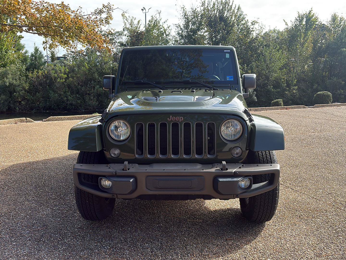 Used 2016 Jeep Wrangler Unlimited Sahara AWD/4WD image 13