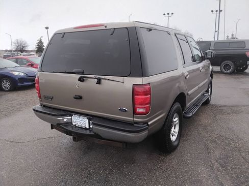 Used 2001 Ford Expedition XLT image 5