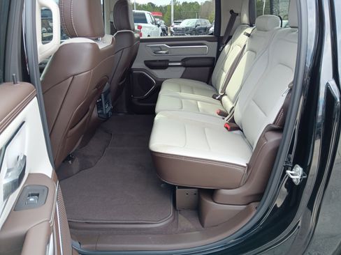 Used 2025 RAM 1500 Laramie image 20