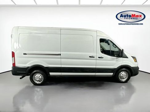 Used 2023 Ford Transit 250 148 Medium Roof AWD w/ Load Area Protection Package image 8