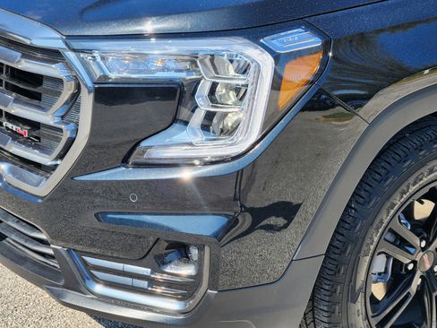 Certified 2024 GMC Terrain AT4 w/ Infotainment Package II image 27