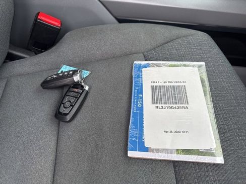 Used 2024 Ford F150 XLT w/ Equipment Group 302A MID image 22