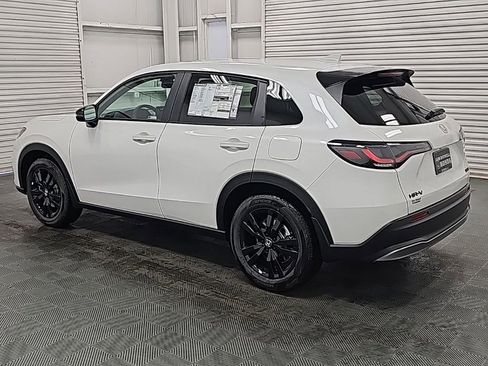 New 2026 Honda HR-V Sport image 5