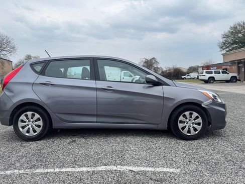 Used 2016 Hyundai Accent SE image 10