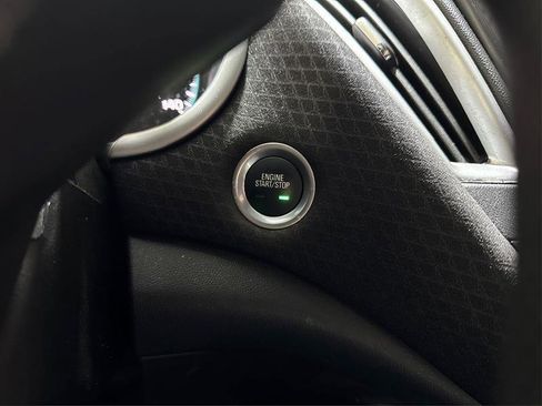 Used 2024 Chevrolet Malibu LT image 28