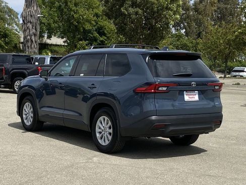 Certified 2026 Toyota Grand Highlander XLE image 41