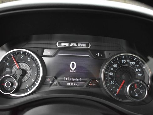 Used 2022 RAM 1500 Big Horn image 14