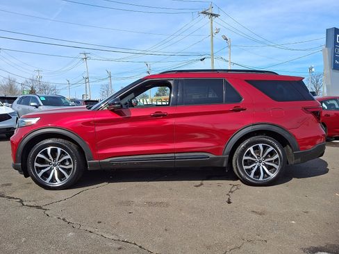 Used 2020 Ford Explorer ST image 7