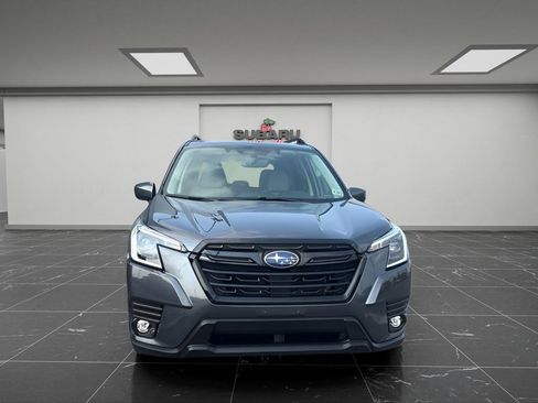 Certified 2024 Subaru Forester Premium AWD/4WD image 3