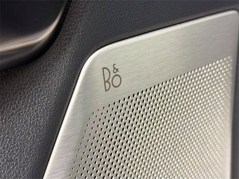 Used 2021 Ford F150 Platinum image 18