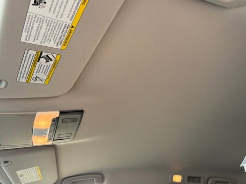 New 2026 Nissan Pathfinder SV image 20