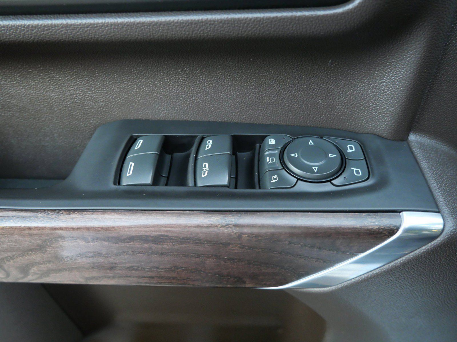 Used 2020 GMC Sierra 2500 Denali AWD/4WD image 17