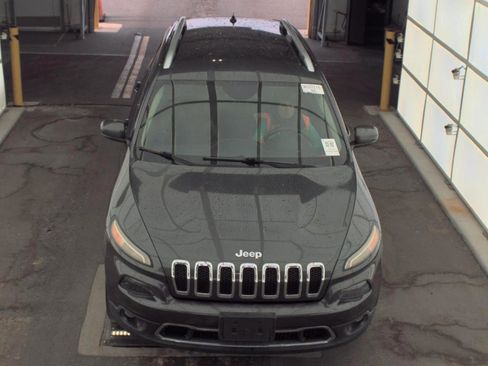 Used 2015 Jeep Cherokee Limited AWD/4WD image 2