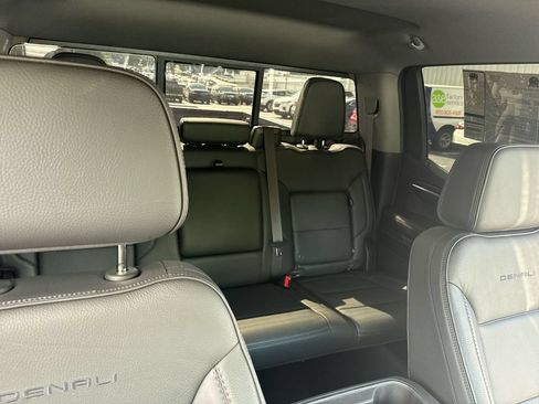 Used 2024 GMC Sierra 1500 Denali w/ Technology Package AWD/4WD image 34