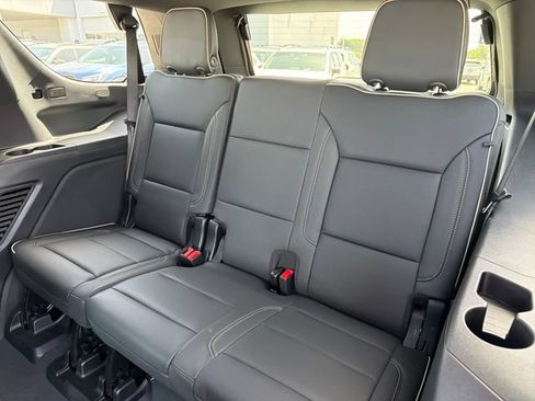 New 2026 GMC Yukon Elevation w/ Elevation Premium Package AWD/4WD image 20