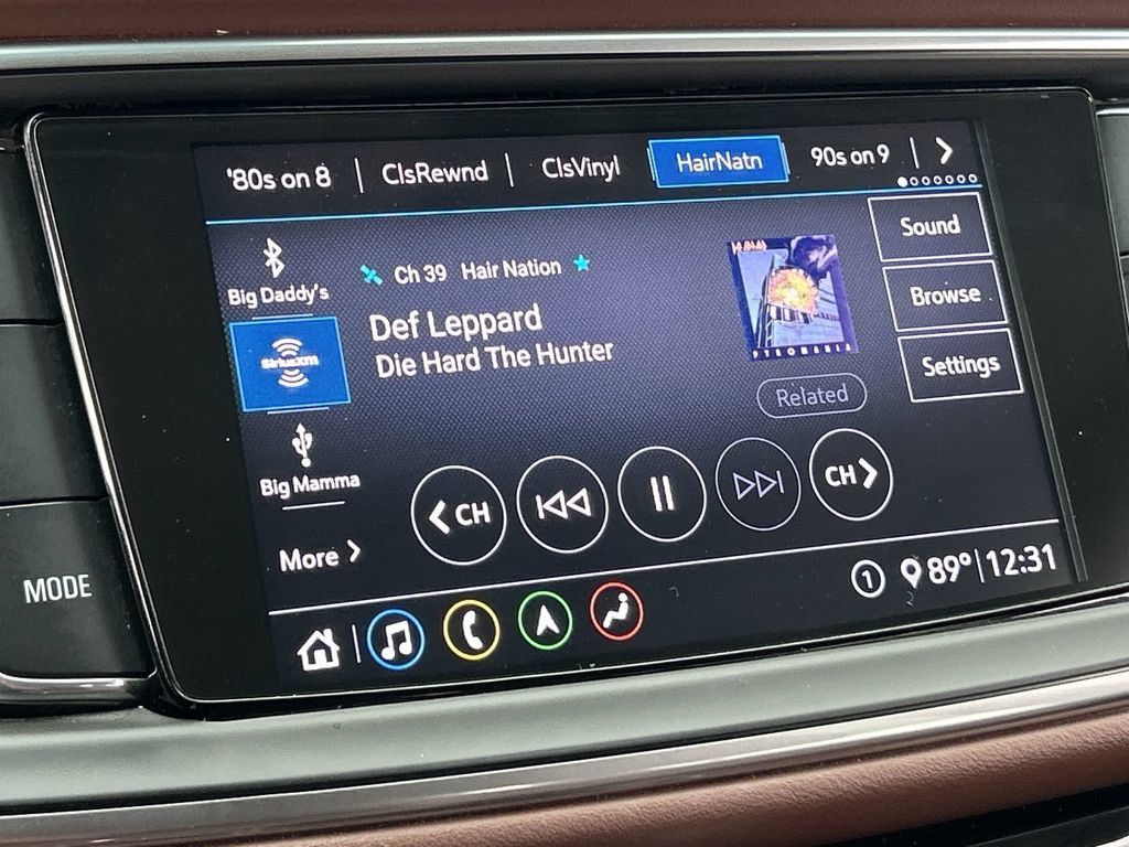 Used 2020 Buick Enclave Avenir w/ Avenir Technology Package FWD image 13