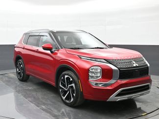 Used 2024 Mitsubishi Outlander SEL video 2