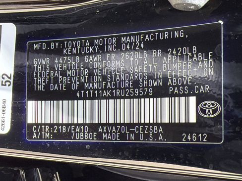 Used 2024 Toyota Camry SE w/ Convenience Package FWD image 19