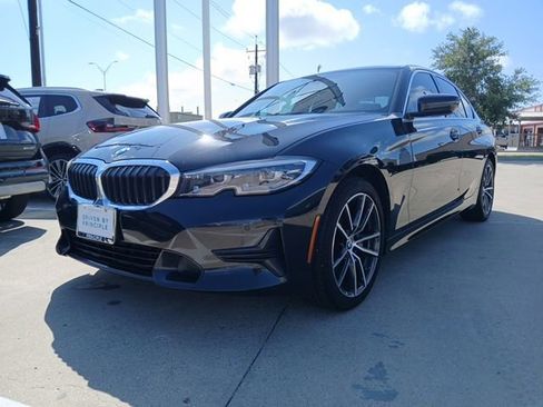 Used 2022 BMW 330i Sedan w/ Premium Package RWD image 3