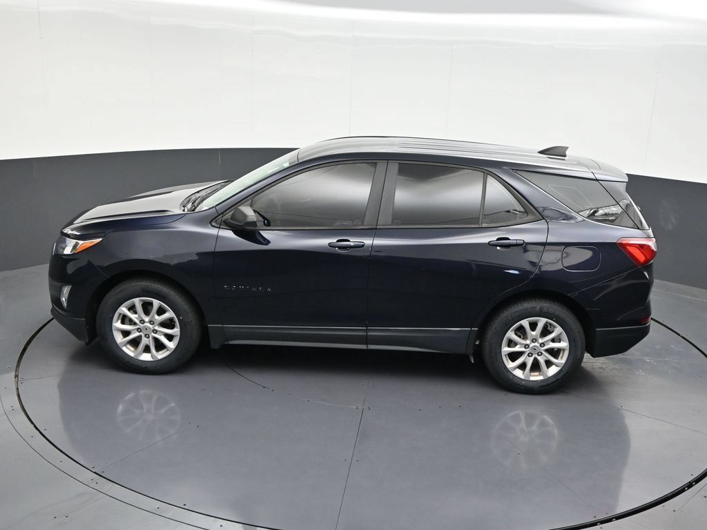Used 2020 Chevrolet Equinox LS FWD image 16
